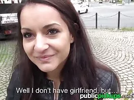 Povekas MILFs Crystal seksi videot suomi Crush, Aiden Starr ja Ryan Keely harrastavat lesboseksiä