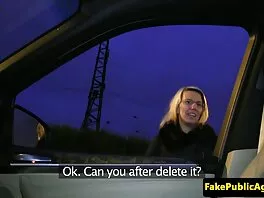 Häpeämätön opettaja Alexis Fawx saa kunnolla perseestä pöydälleen ilmaista suomi pornoa